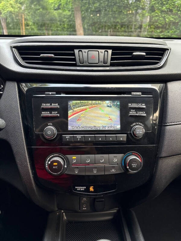 2017 Nissan Rogue S
