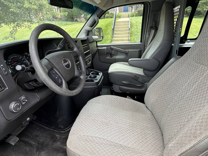2019 GMC Savana 2500