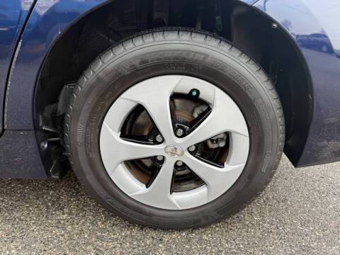 2014 Toyota Prius Five