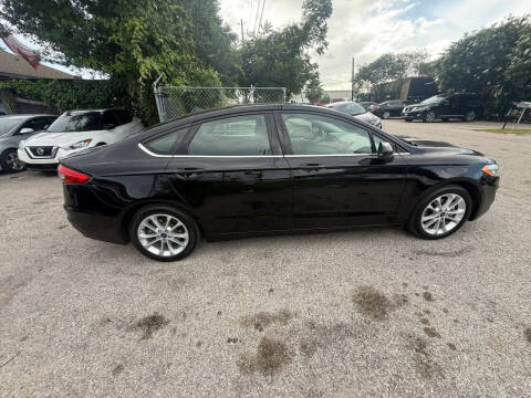 2019 Ford Fusion SE