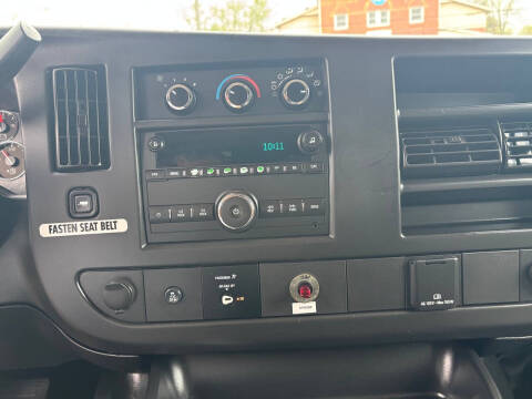 2016 Chevrolet Express 2500