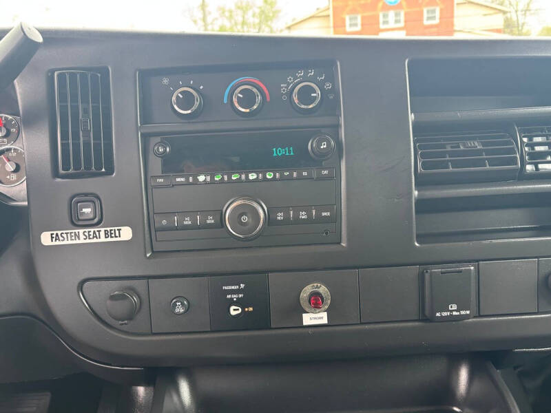 2016 Chevrolet Express 2500