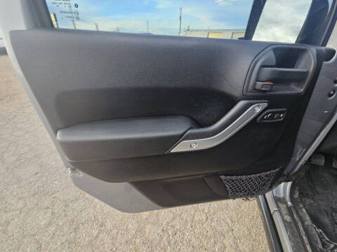 2013 Jeep Wrangler Sahara