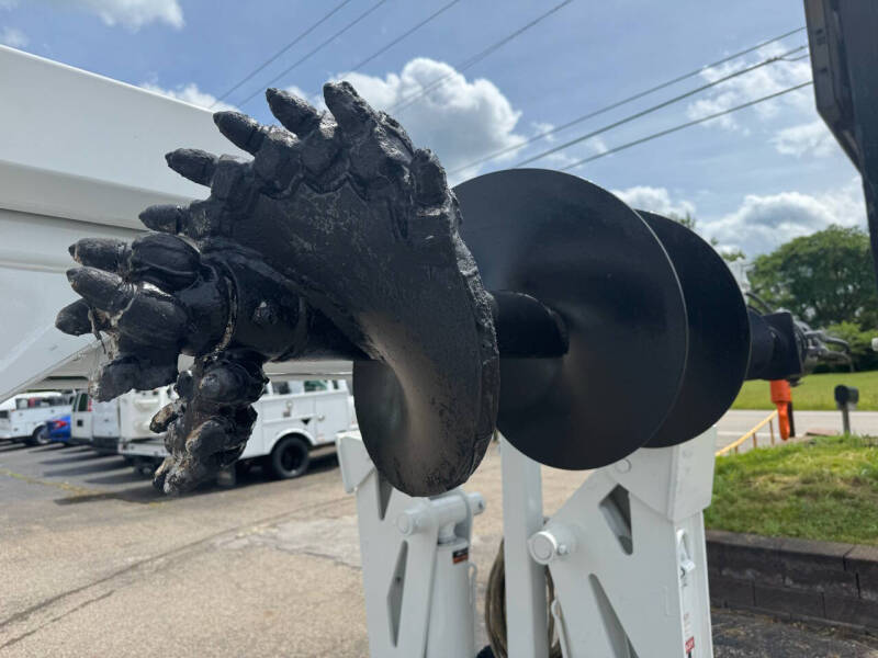 2016 Altec DB37