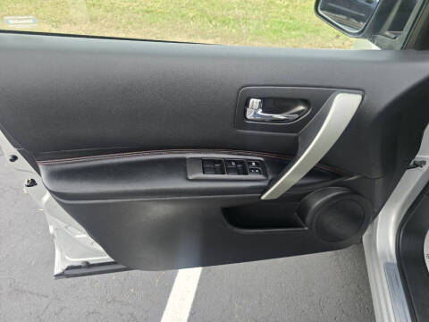 2013 Nissan Rogue SV w/SL Package