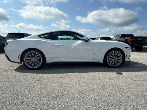 2024 Ford Mustang EcoBoost Premium