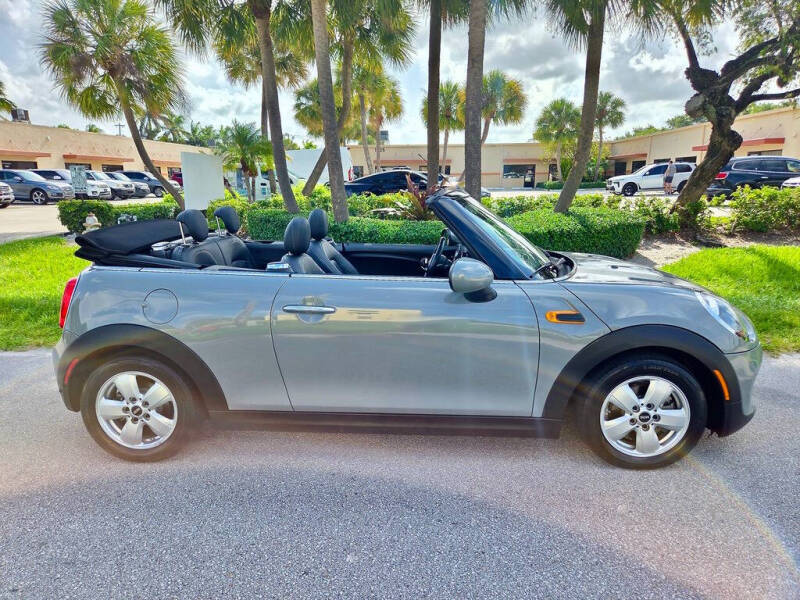 2019 MINI Convertible Cooper