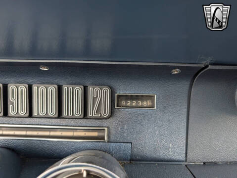 1964 Ford Thunderbird