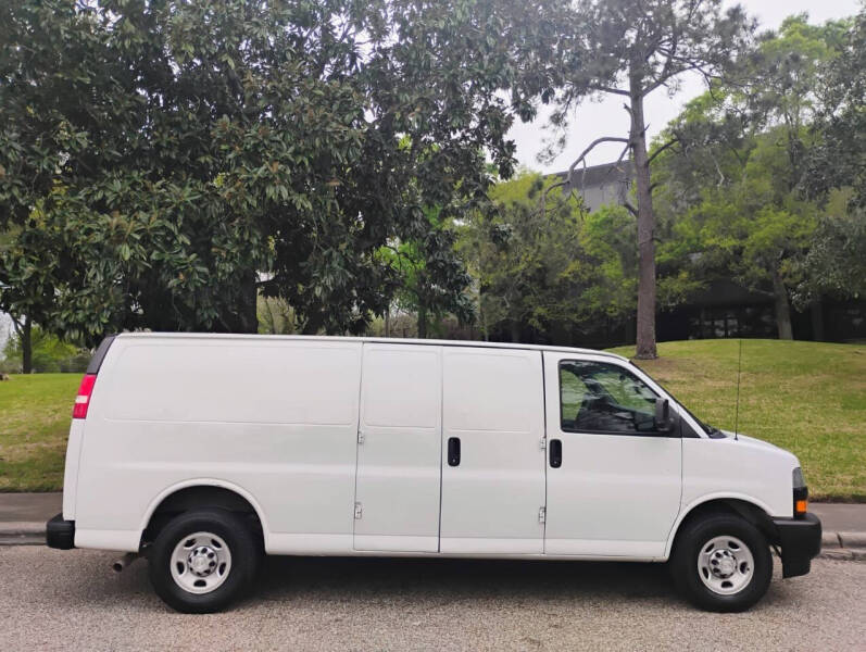 2019 Chevrolet Express 2500
