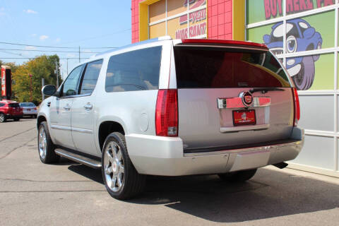 2013 Cadillac Escalade ESV Luxury