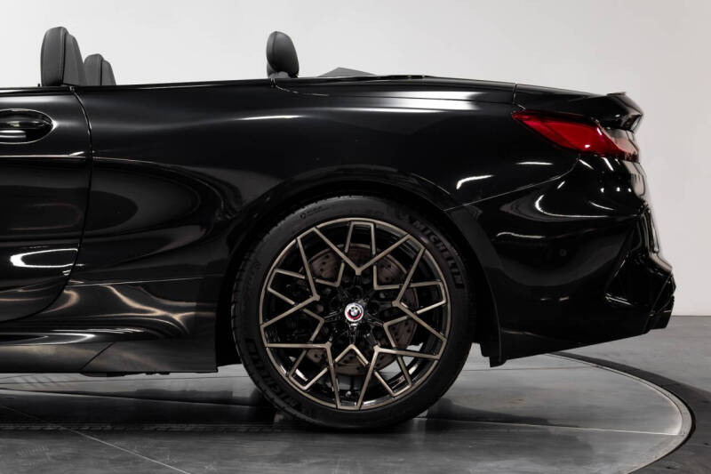 2022 BMW M8 Competition