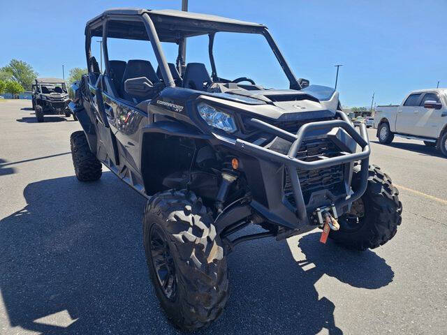 2024 Can-Am Commander Max XT