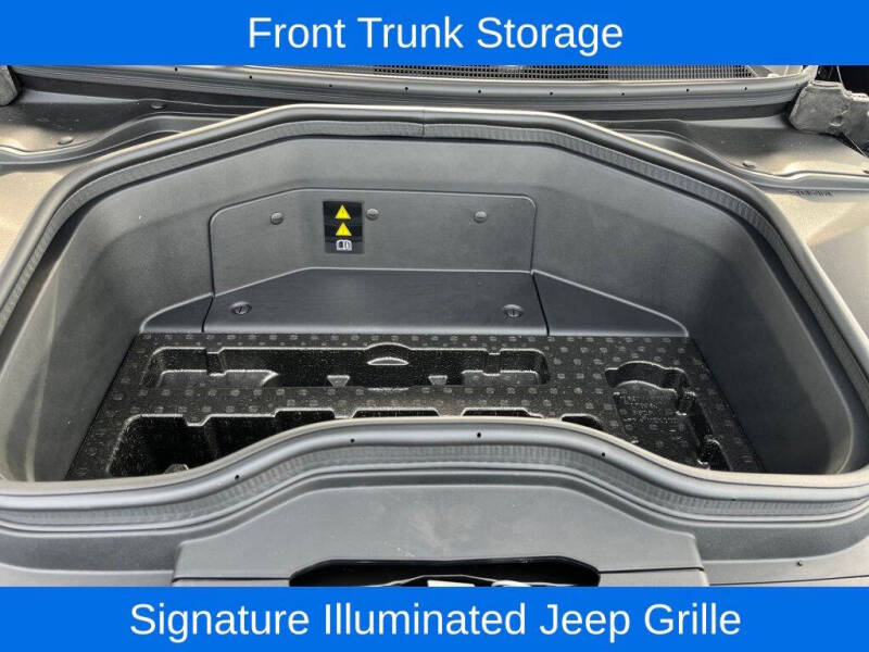 2025 Jeep Wagoneer S Launch Edition