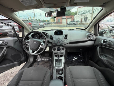 2014 Ford Fiesta SE