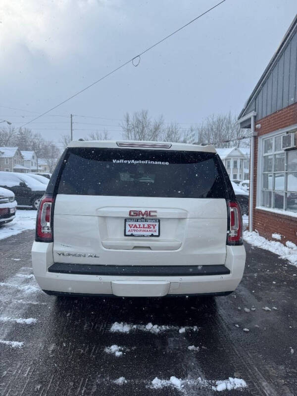 2015 GMC Yukon XL SLT