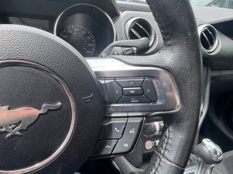 2022 Ford Mustang