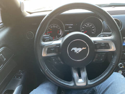 2015 Ford Mustang V6