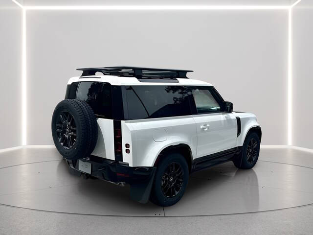 2025 Land Rover Defender 90 P400 X-Dynamic SE