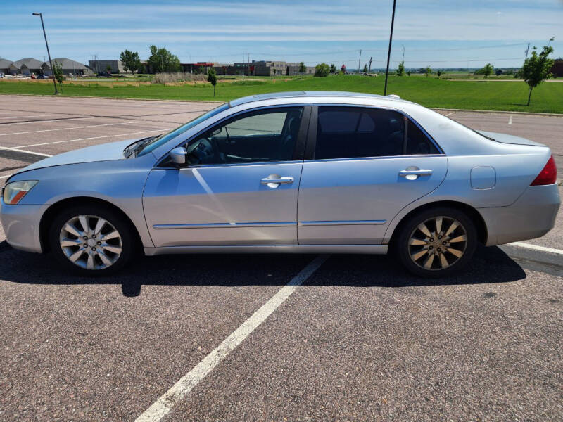 2006 Honda Accord for sale at Car Connection in Tea SD