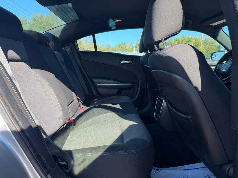 2015 Dodge Charger SE