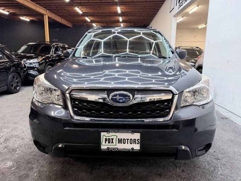 2016 Subaru Forester 2.5i