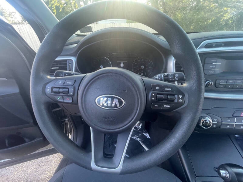 2017 Kia Sorento L
