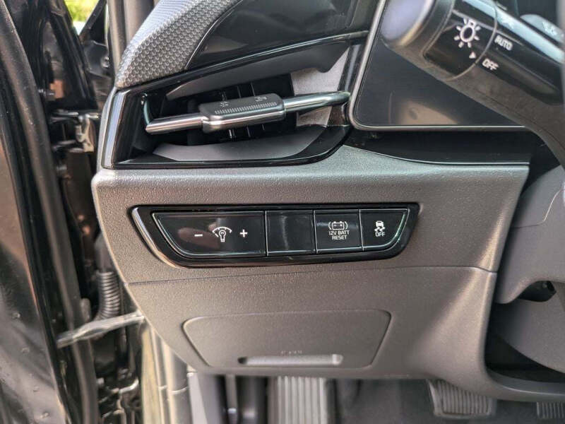 2024 Kia Niro EX