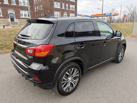 2018 Mitsubishi Outlander Sport LE