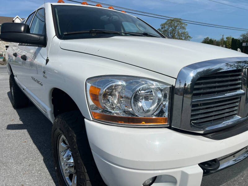 2006 Dodge Ram 3500 Pickup Laramie photo 11