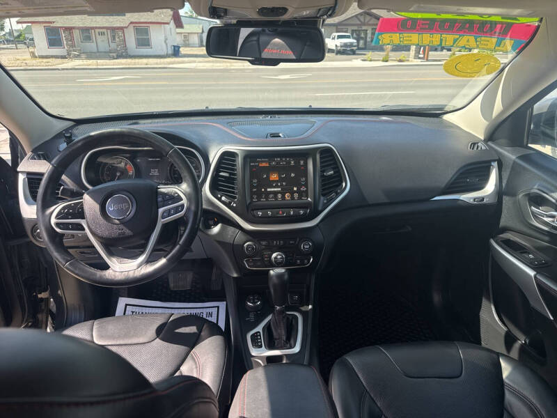 2017 Jeep Cherokee Trailhawk