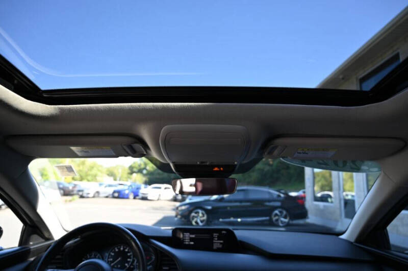 2024 Mazda Mazda3 Sedan 2.5 S Carbon Edition