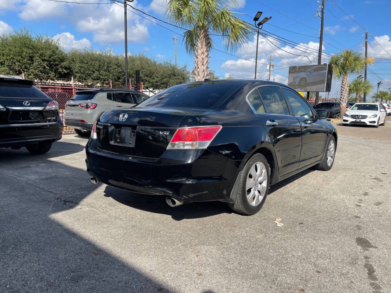 2010 Honda Accord for sale at SMART CHOICE AUTO in Pasadena, TX