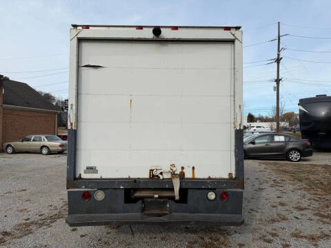 2005 Ford E-Series E-450 SD