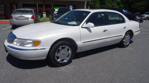 2000 Lincoln Continental for sale at Driven Pre-Owned in Lenoir NC