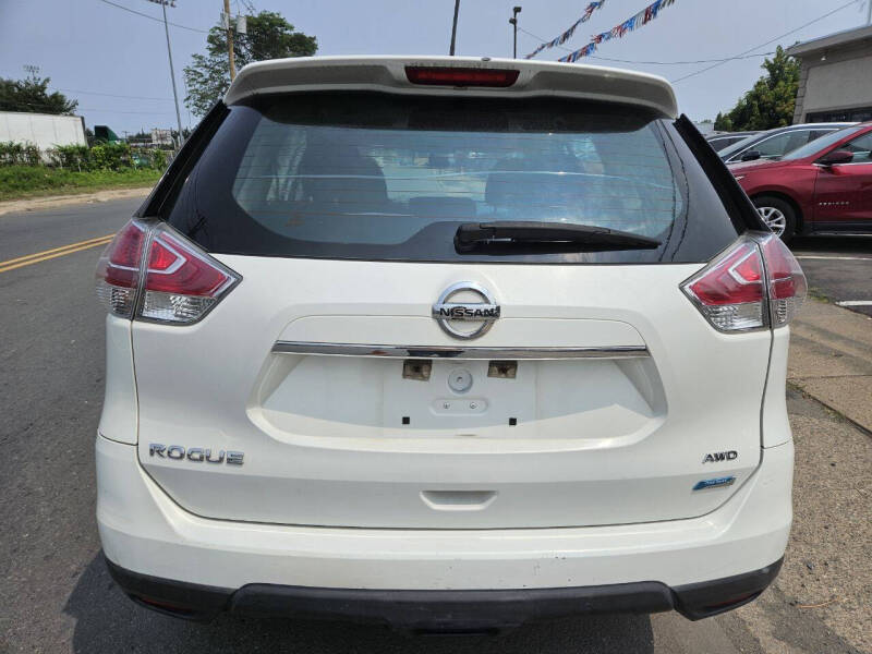 2014 Nissan Rogue S