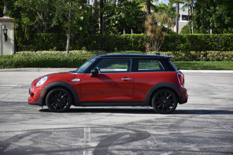 2016 MINI Hardtop 2 Door Cooper S