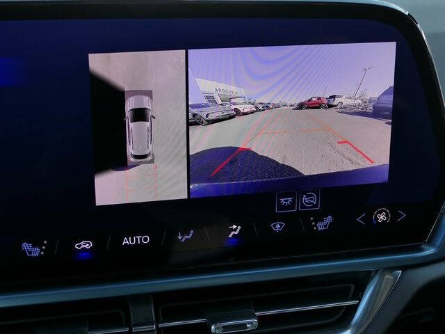 2024 Chevrolet Equinox EV LT