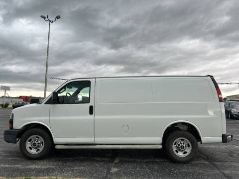 2016 GMC Savana 2500