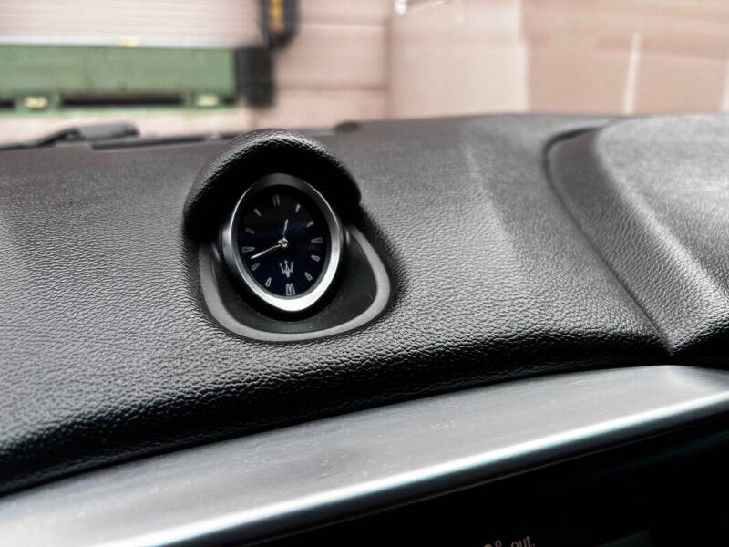 2014 Maserati Ghibli