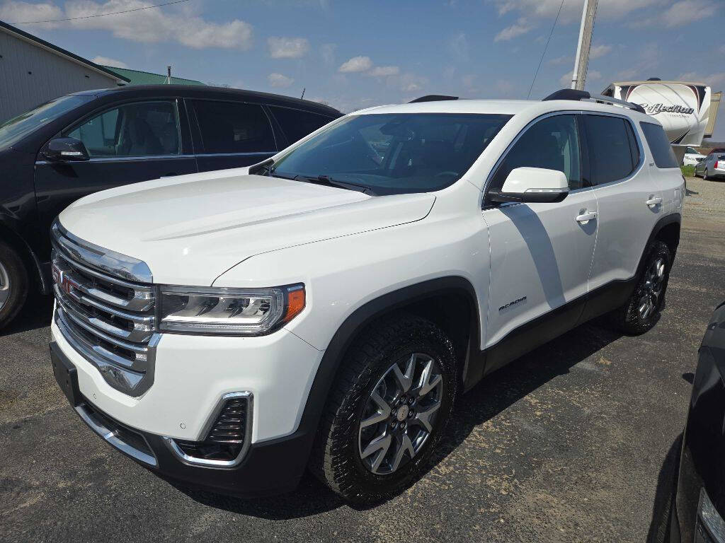 White 2023 GMC Acadia SLT 4x4 SLT 4dr SUV 2