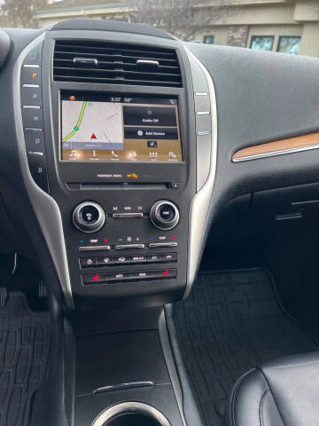 2017 Lincoln MKC Select