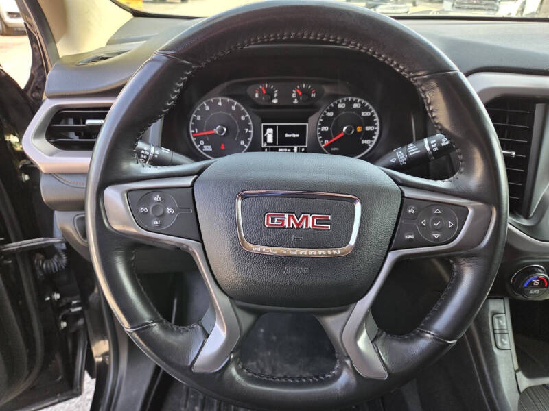 2018 GMC Acadia SLE-2