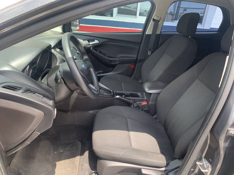 2017 Ford Focus SE