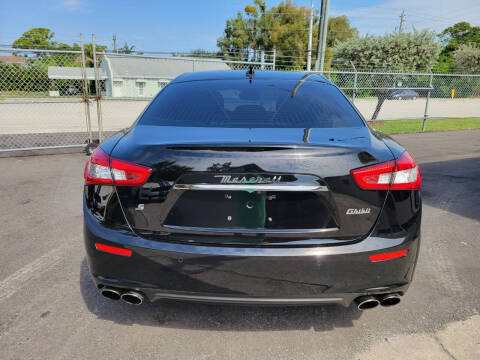 2017 Maserati Ghibli S