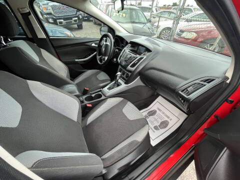 2012 Ford Focus SE