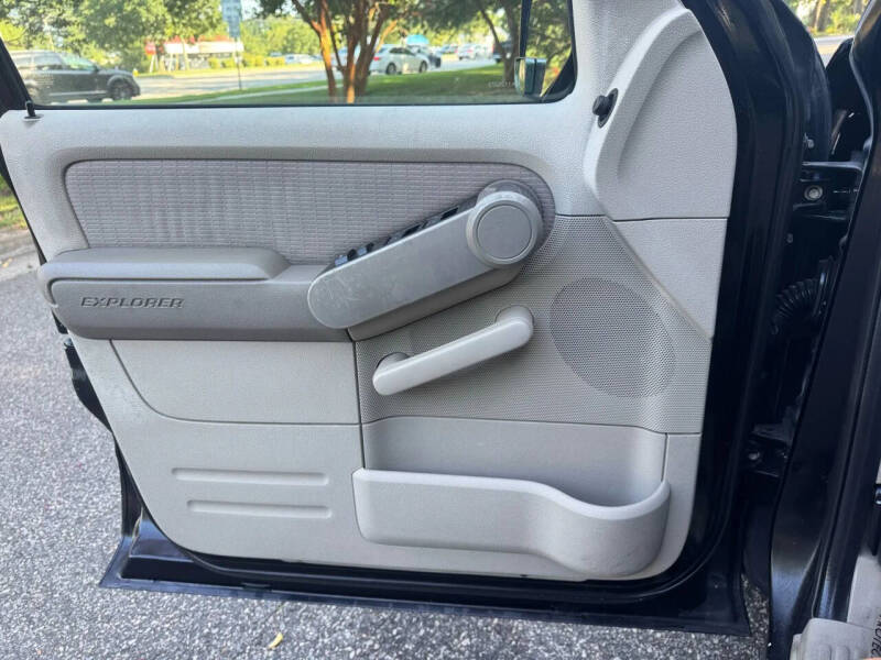 2007 Ford Explorer Sport Trac XLT