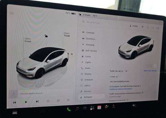 2023 Tesla Model Y Long Range