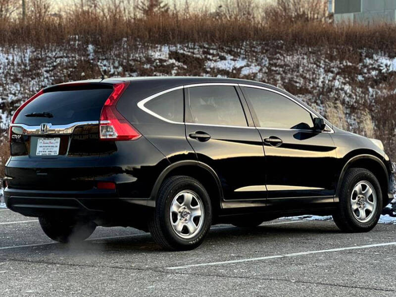 2015 Honda CR-V LX photo 9