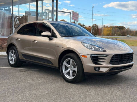 2017 Porsche Macan
