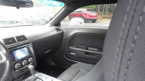 2014 Dodge Challenger SXT